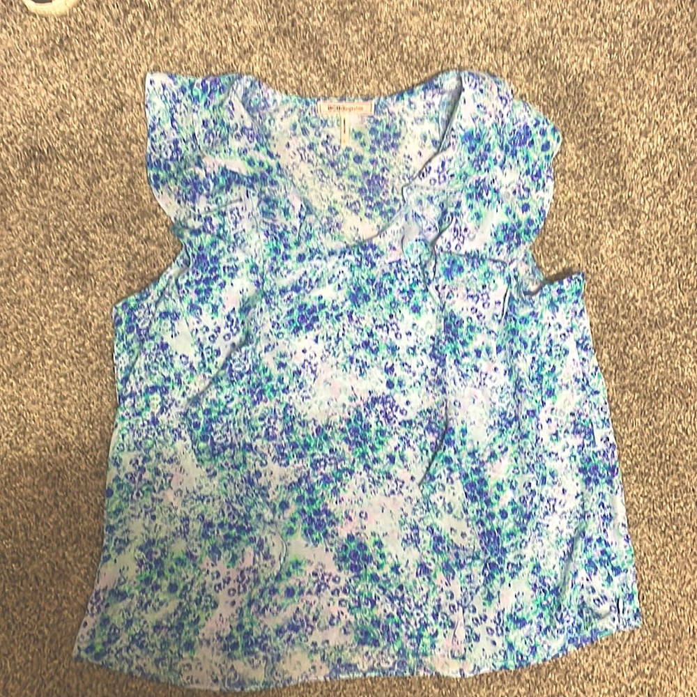 Sleeveless flower print blouse - size Large.